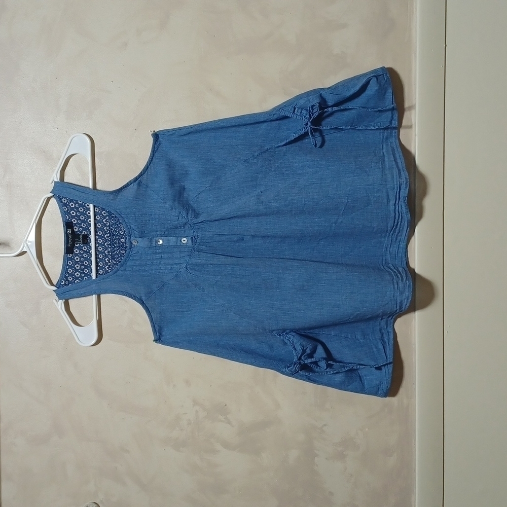 Forever 21 Cute Tank Top size 4